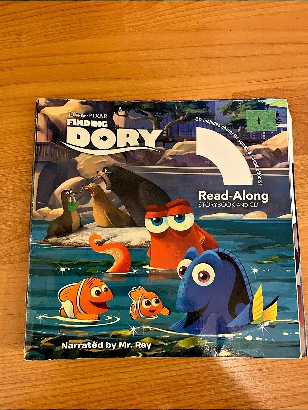Disney Pixar Finding Dory Read-Along Storybook